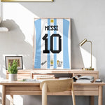 Indlæs billede til gallerivisning Fodbold plakat | Fodbold plakater | Lionel Messi Fodboldplakat | Perfekt til Den Ægte Fodbold Fan | Plakaty.dk
