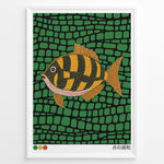 Indlæs billede til gallerivisning Colorful Japanese dot art illustration of a fish on a green patterned background in a framed poster.

