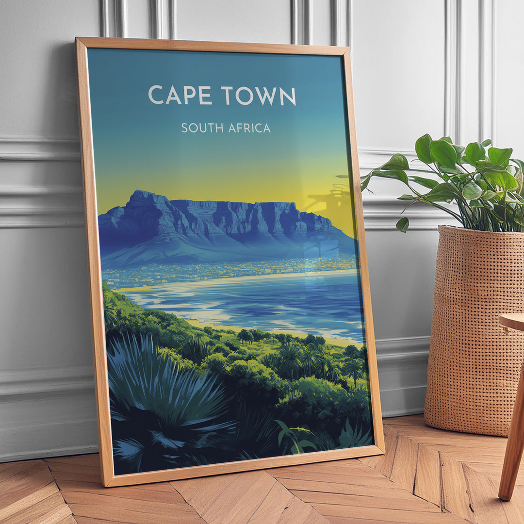 Cape Town Vintage Travel Plakat | Vintage Travel Poster | Denne plakat viser Cape Town med Table Mountain, byens skyline og en kystlinje med frodig grønt. Perfekt til rejse- og naturentusiaster.