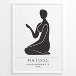 Indlæs billede til gallerivisning Seated Form Plakat | Matisse Poster | Minimalistisk sort silhuet af siddende figur med løftet arm
