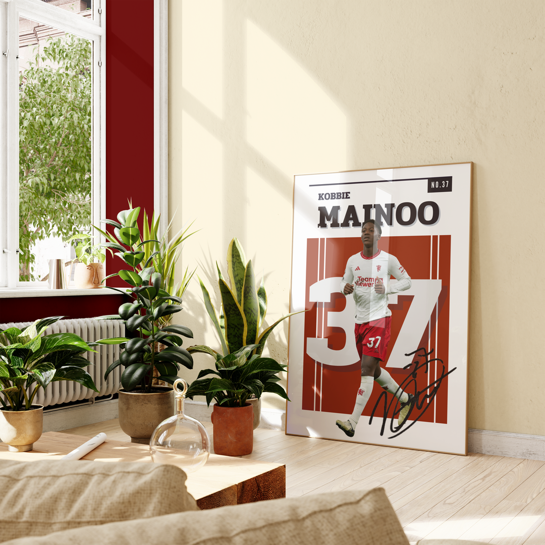 Fodbold plakat | Fodbold plakater | Kobbie Mainoo Fodbold Plakat | En Must-Have for Ægte Fans | Plakaty.dk