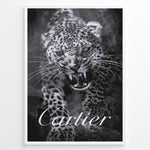 Indlæs billede til gallerivisning Fashion Plakat | Cartier-Inspired Art Featuring Fierce Leopard Plakaty.dk | Black-and-white image of a snarling leopard with bared teeth, with the word &quot;Cartier&quot; elegantly overlaid at the bottom.
