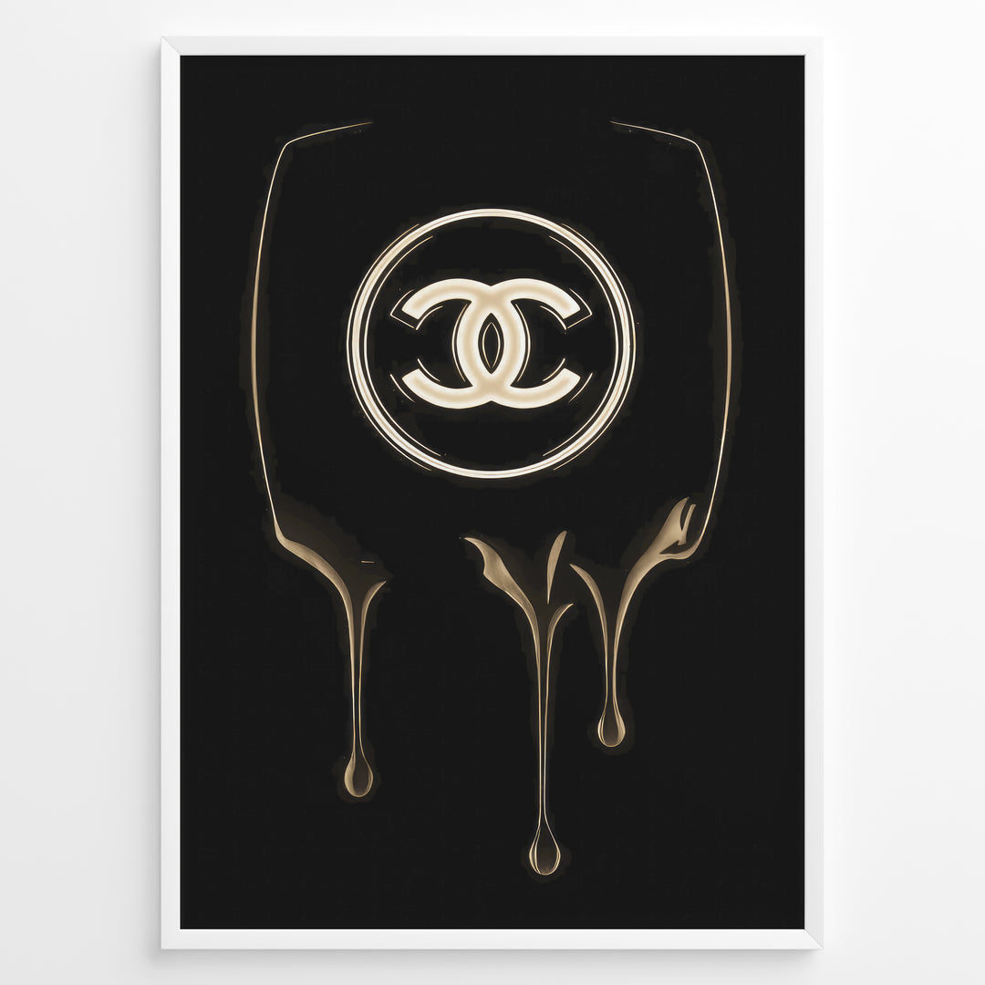 Fashion Plakat | Chanel Gold Drip Logo – Luxury Modern Wall Art Plakaty.dk | Gold dripping Chanel logo on a black background, designed as a modern luxury fashion wall art print.