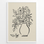 Indlæs billede til gallerivisning Minimalist black and white floral vase line art print plakat with botanical design in a black frame on beige background
