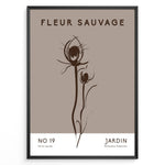 Indlæs billede til gallerivisning Framed “Fleur Sauvage No.19” poster with minimalist brown wildflower line art on a taupe background, from the Jardin Minimalist Collection.

