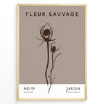 Indlæs billede til gallerivisning Framed “Fleur Sauvage No.19” poster with minimalist brown wildflower line art on a taupe background, from the Jardin Minimalist Collection.
