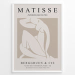 Indlæs billede til gallerivisning Framed Matisse Papiers Decoupés poster featuring abstract nude figure artwork in beige and white with French exhibition text.
