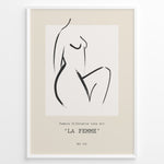Indlæs billede til gallerivisning Framed La Femme poster featuring minimalist female silhouette line art in black on a beige background with modern typography.
