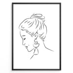 Indlæs billede til gallerivisning Minimalist black and white line art portrait of a woman with tassel earrings in a modern frame
