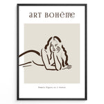 Indlæs billede til gallerivisning Framed Art Bohème poster featuring minimalist brown line art of a reclining woman with flowing hair on a beige background.
