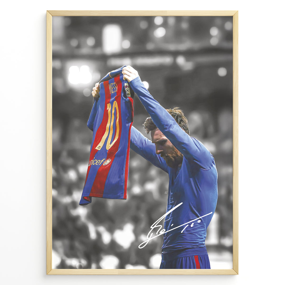 Plakat of Lionel Messi holding his Barcelona shirt after scoring against Real Madrid, with printed signature and black-and-white background.