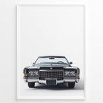 Indlæs billede til gallerivisning Front-facing illustration of a classic black vintage convertible car in a minimalist framed poster.
