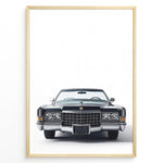 Indlæs billede til gallerivisning Front-facing illustration of a classic black vintage convertible car in a minimalist framed poster.
