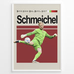 Indlæs billede til gallerivisning Kasper Schmeichel fodbold plakat i grøn Danmark målmandstrøje med spark til bolden og stilrent rødt baggrundsdesign.
