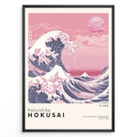 Indlæs billede til gallerivisning Japanske plakater | Modern pink-toned version of Hokusai&#39;s The Great Wave off Kanagawa, featuring a large wave with boats and Mount Fuji in the background under a pink sky.

