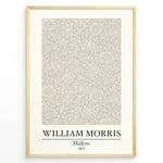 Indlæs billede til gallerivisning Framed William Morris Mallow 1877 art print plakat featuring intricate beige floral and leaf pattern on a light background.
