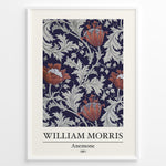 Indlæs billede til gallerivisning Framed William Morris Anemone 1881 art print plakat with red anemone flowers and grey foliage on a navy background.
