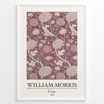 Indlæs billede til gallerivisning Framed William Morris Cray 1884 art print plakat with intricate red floral and leaf design accented by cream and pale blue tones.
