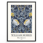 Indlæs billede til gallerivisning Framed William Morris Blue Flowers 1874 art print plakat with detailed blue, white, and yellow floral design on a dark background.
