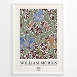 Indlæs billede til gallerivisning Framed William Morris Iris 1887 art print plakat featuring blue and amber iris flowers with green leaves on a rich maroon background.
