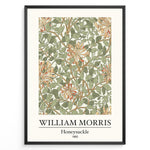 Indlæs billede til gallerivisning Framed William Morris Honeysuckle 1885 art print plakat featuring intertwining green leaves and orange honeysuckle flowers on a cream background.
