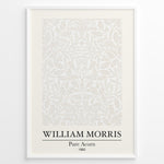 Indlæs billede til gallerivisning William Morris Pure Acorn 1892 art print plakat featuring beige botanical pattern of oak leaves and acorns in a minimalist style with black frame
