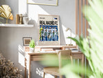 Indlæs billede til gallerivisning Real Madrid holdfoto plakat | Real Madrid 2024-2025 i hvidt kampkit, samlet i opstilling før kamp – klar til Champions League-triumf.
