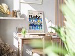 Indlæs billede til gallerivisning Holdfoto | Italy fodboldplakat 2024-2025 med italienske spillere i hvide og blå trøjer – elegant design til fans af Italien.
