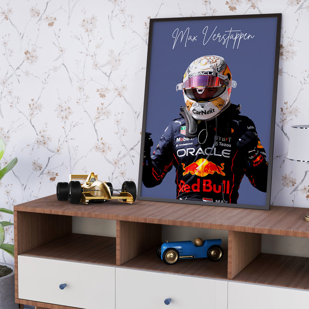 Max Verstappen F1 Plakat | Unikt Design på 20+ Internationale Baner