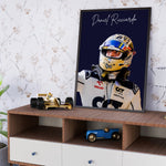 Indlæs billede til gallerivisning Daniel Ricciardo F1 Plakat | Unikt Design på 20+ Internationale Baner
