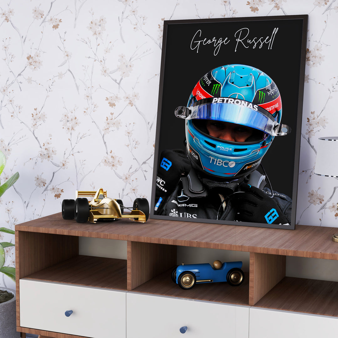 George Russell F1 Plakat | Unikt Design på 20+ Internationale Baner!